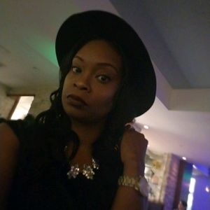 Meet your Posher, Swan